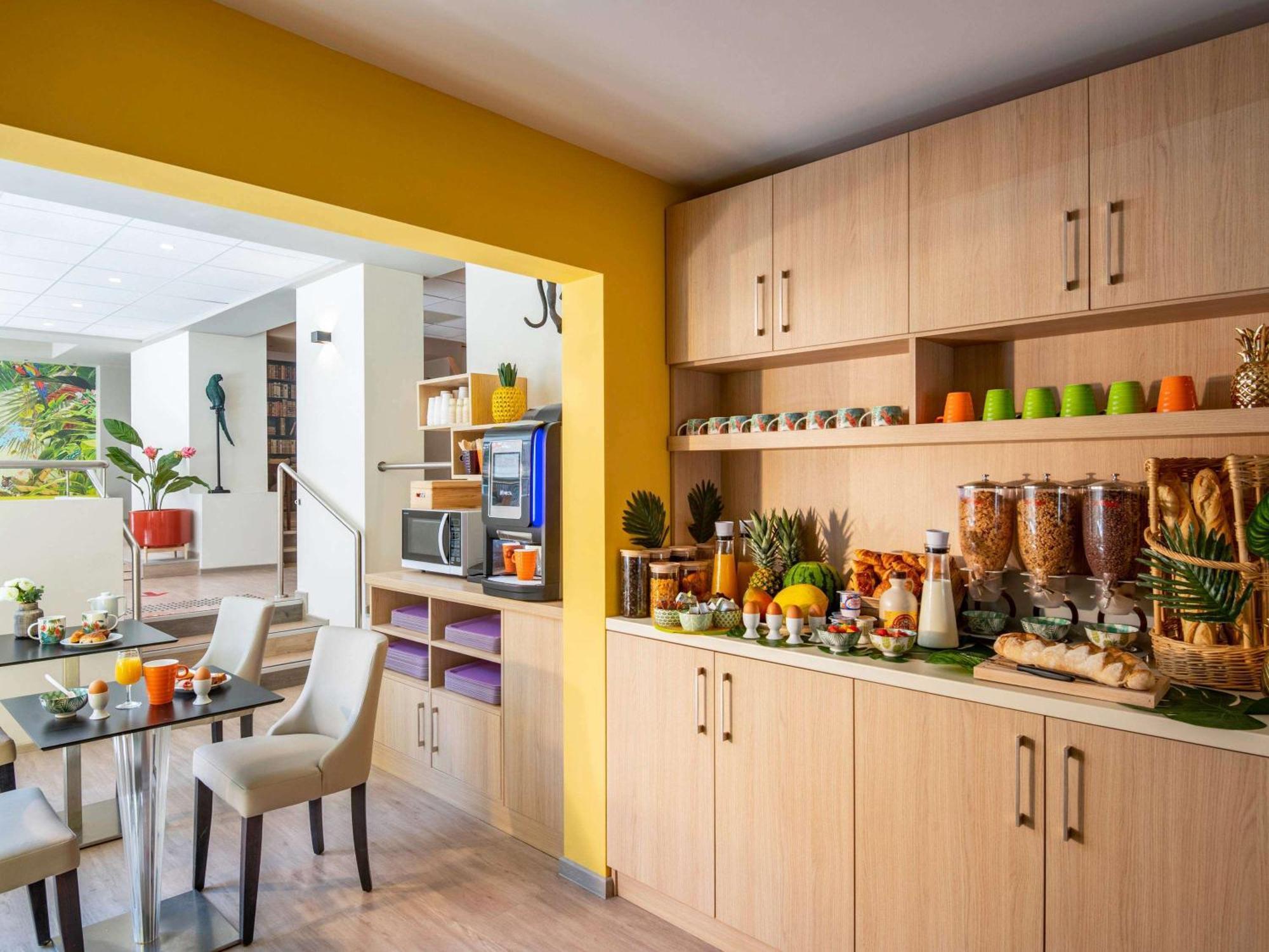 Ibis Styles Beaulieu Sur Mer Exterior photo